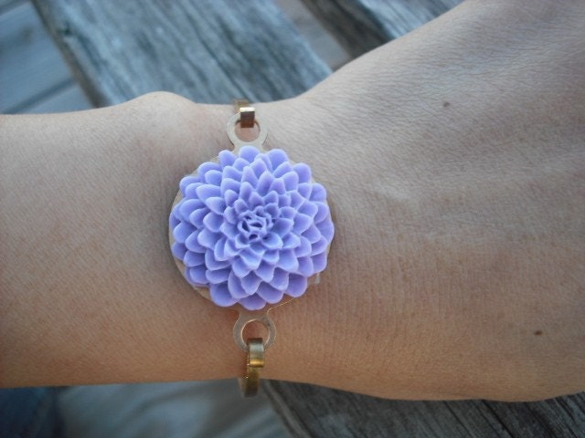 Licht Lila Malzkaffee Scharnier Manschette Armreif von Lana0Crystal