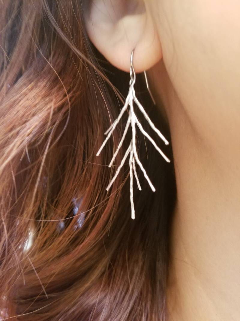 Matt Silber Kiefer Motivohrringe von Lana0Crystal