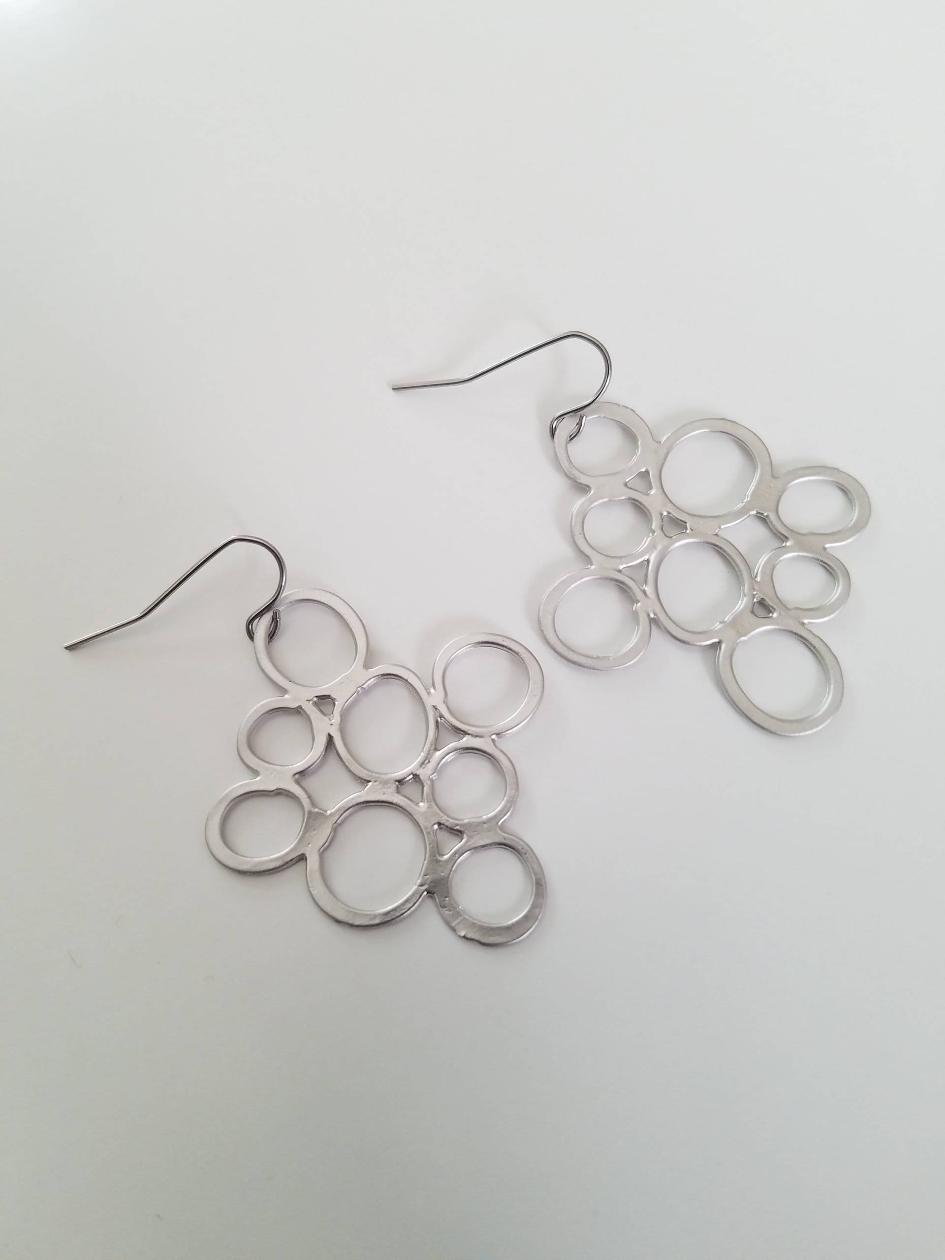 Multi-Bubble-Anhänger-Ohrringe von Lana0Crystal