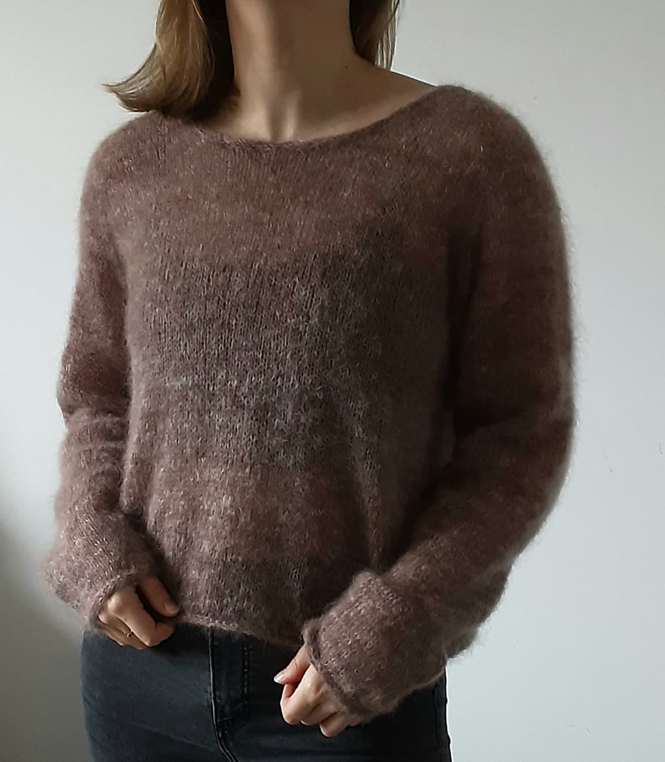 Nahtloser Strickpullover „Kumulus Bluse O-Ausschnitt" Im Oversized-Style Handarbeit Wolle Silkhair von LanaKnaub