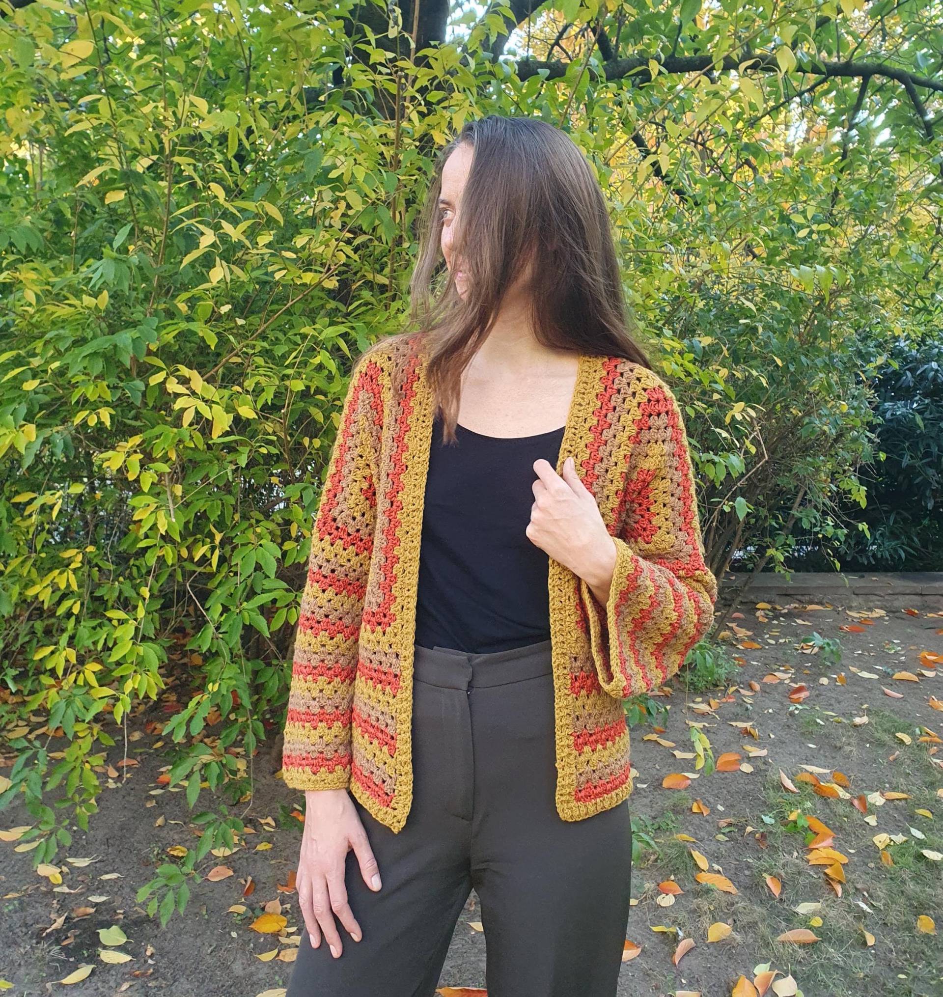 Häkel Hexagon Cardigan Ocker 1970S Orange | Gehäkelte Jacke Hippie Boho Strickjacke Granny Square von LanaLunaCrochetArt