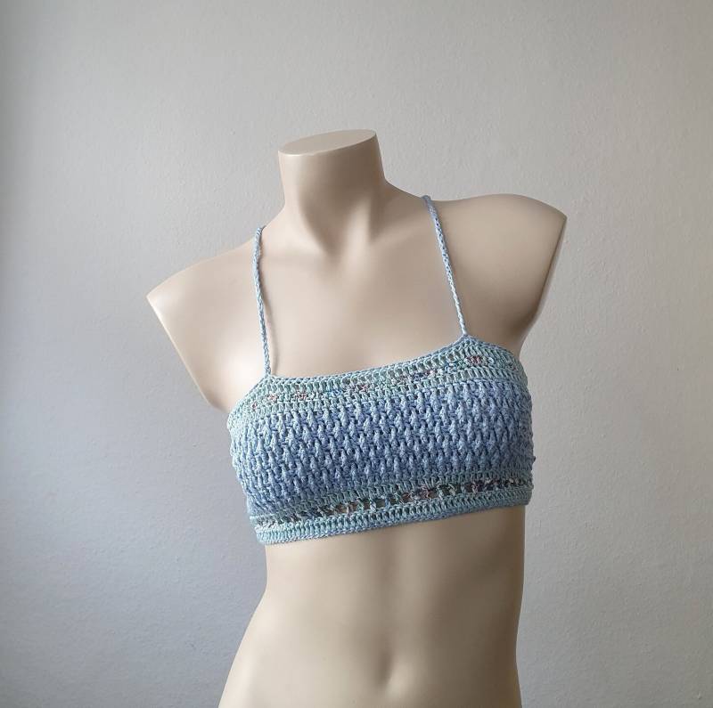 Häkeltop Häkel Crop Top Bauchfrei Hellblau Blau Boho Hippie 70S von LanaLunaCrochetArt