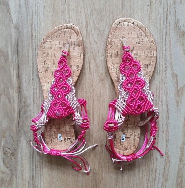 Makramee Sandalen Hippie Boho Bohemian Festival Goa Sommer Schuhe von LanaLunaCrochetArt