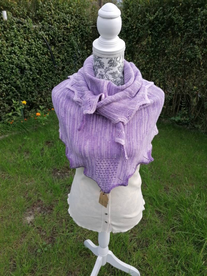 Eta-024 Gestricktes Dreieckstuch, Halstuch, Tuch, Schultertuch, Selbstgestrickt, Warm Strickschal, Winter Geschenk Für Dame Eta-024 Gestricktes Dreieckstuch, Halstuch, Tuch, Schultertuch, Selbstgestrickt, Warm Strickschal, Winter Geschenk Für Dame von LanaSvitShop