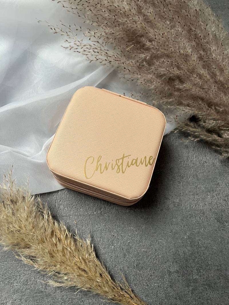 Schmuckbox Schmucketui Schmuckorganizer Reiseetui Schmuck Brautjungfer Trauzeugin Jga Reisegeschenk Auswanderer Schmuckbox Schmucketui Schmuckorganizer Reiseetui Schmuck Brautjungfer Trauzeugin Jga Reisegeschenk Auswanderer von LanasWollstuecke