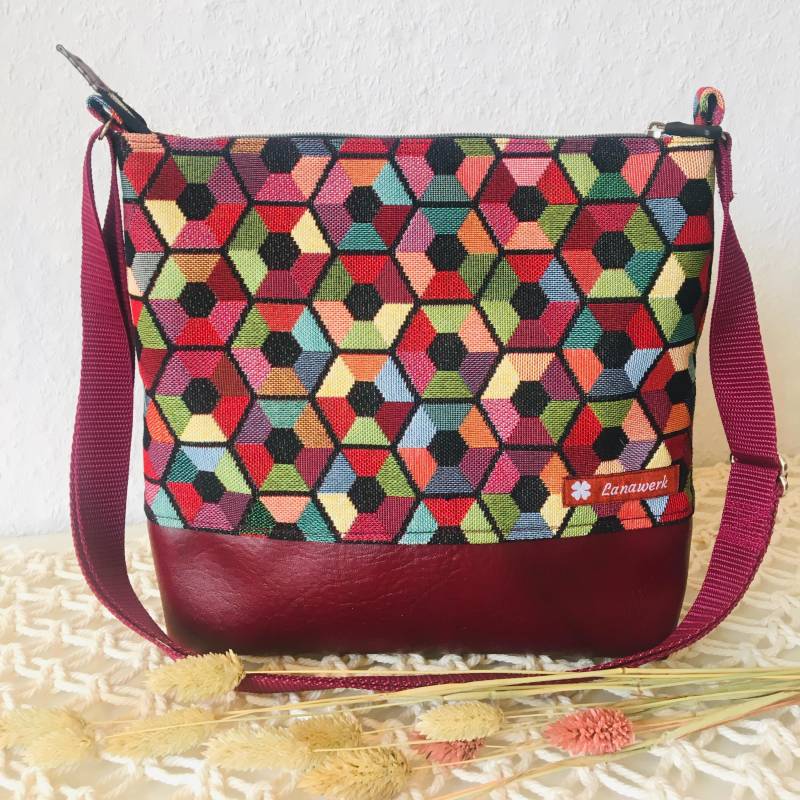 Exklusive Designer-Tasche, Handgefertigtes Unikat in Farbenfrohem Design von Lanawerk