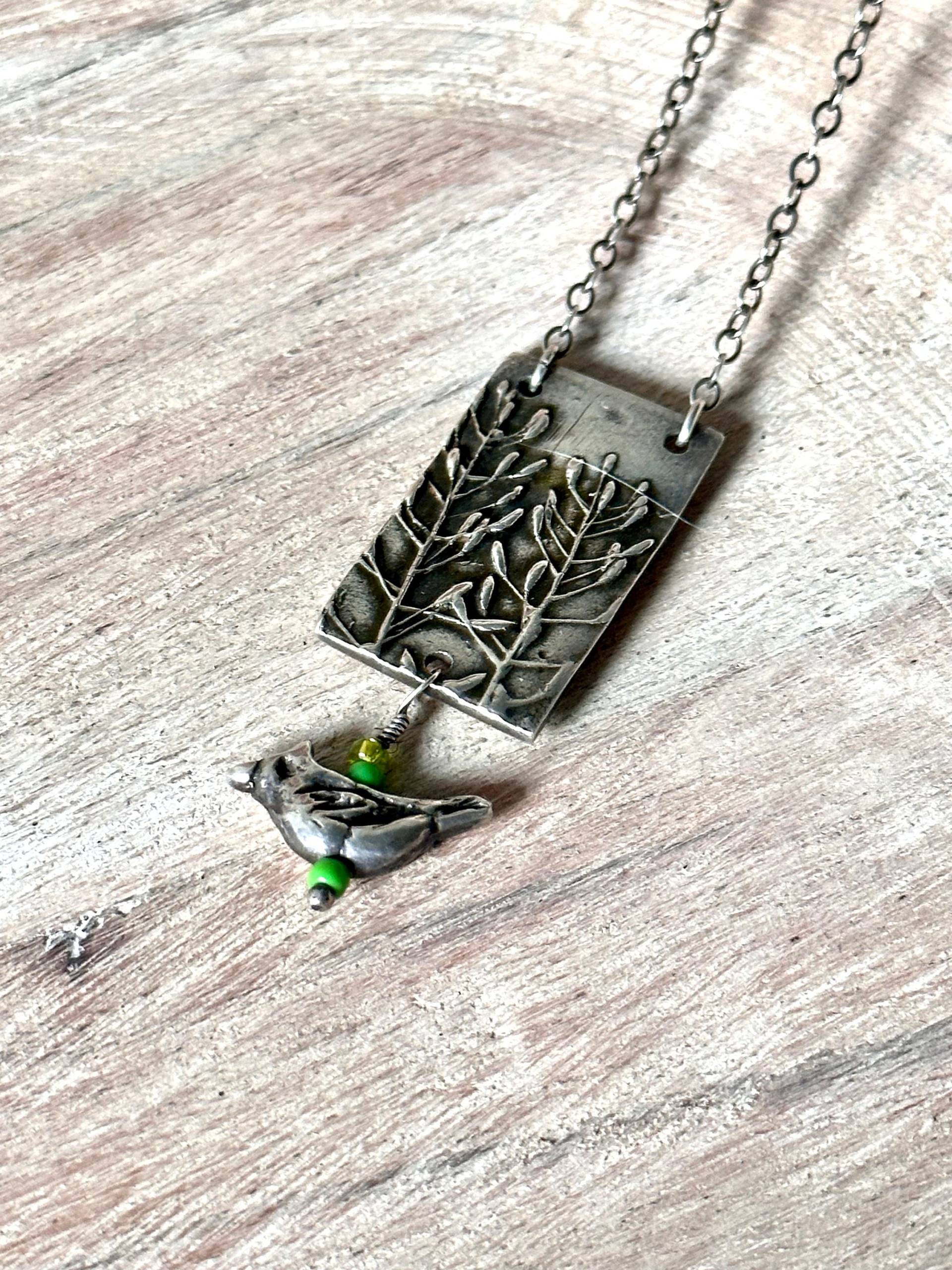 Feine Silber Kardinalvogel-Halskette Pfeffergras-Anhänger, Geschenk Für Naturliebhaber Feine Silber Kardinalvogel-Halskette Pfeffergras-Anhänger, Geschenk Für Naturliebhaber von LandandSeameetSky