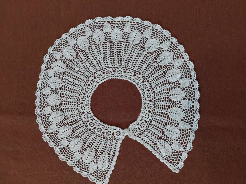 Kragen Gehäkelt Weiß Handgefertigt Halsband Spitze Gehäkelte Accessoires Abnehmbare 44, 5 cm von LandartJorda