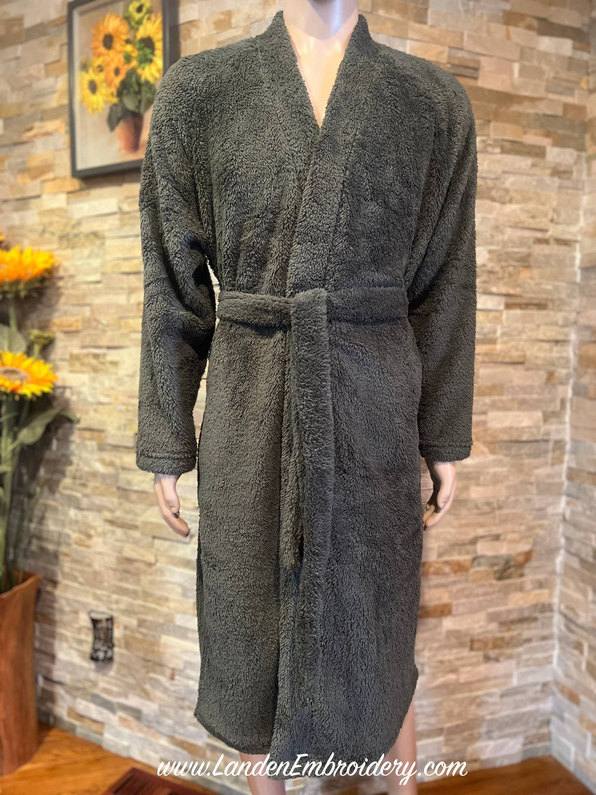 Herren Armee Grün Plüsch Robe Personalisiert Mit Benutzerdefinierten Stickerei Herren Armee Grün Plüsch Robe Personalisiert Mit Benutzerdefinierten Stickerei von LandenEmbroidery