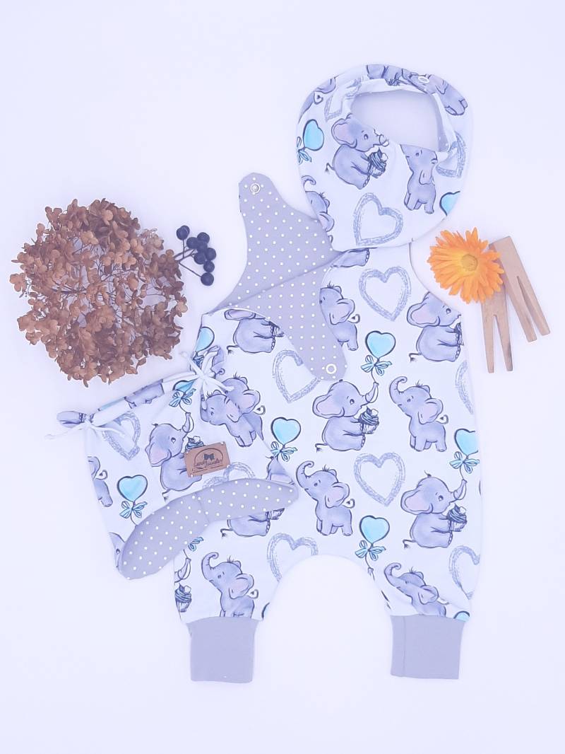 3Er Set Strampler Mütze Und Halstuch Elefanten Weiß Grau Punkte von Landjuwel