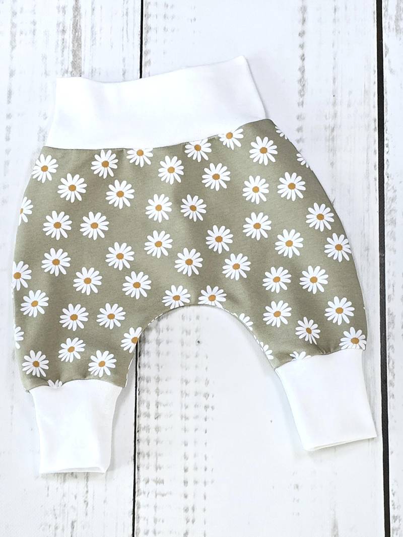 Pumphose Babyhose Hose Baby Kind Mädchen Daisy Salbei Gr. 56 - 98 von LandkinderLaden