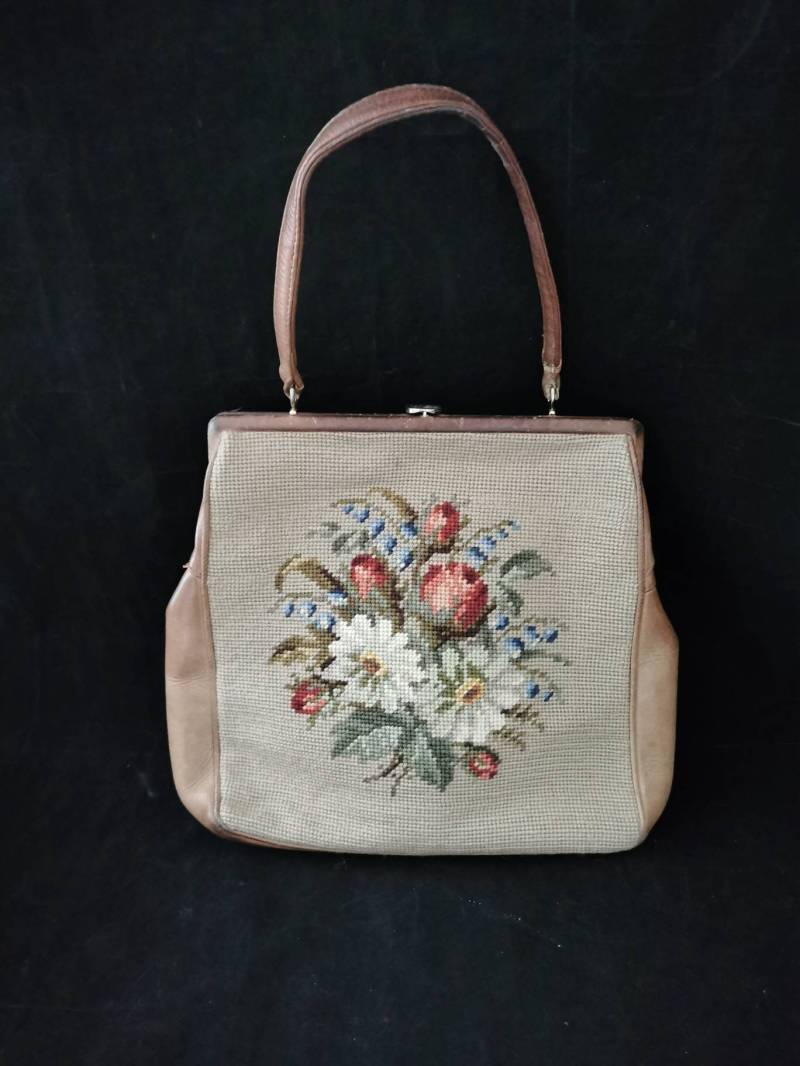 Gobelin Handtasche Abendtasche Petit Point Beige Bestickt Antik von Landmum