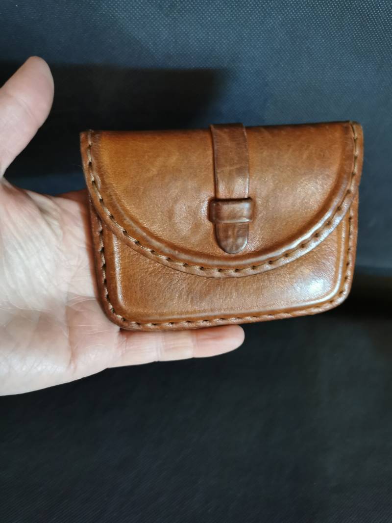 Kleines Altes Lederetui Shabby Vintage Geldbeutel Portemonnaie von Landmum