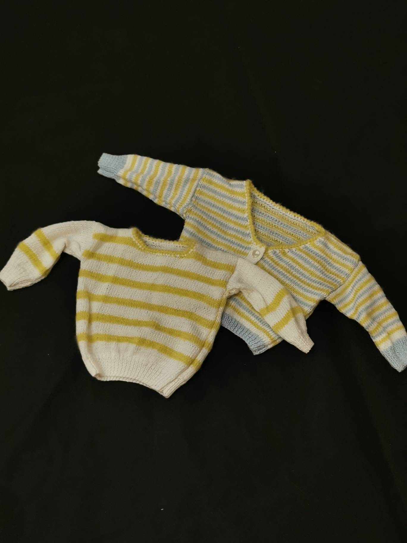 Super Süßes Strick Set Weich Wolle Ausgehgarnitur Handgestickt Pullover Baby Strickjacke von Landmum