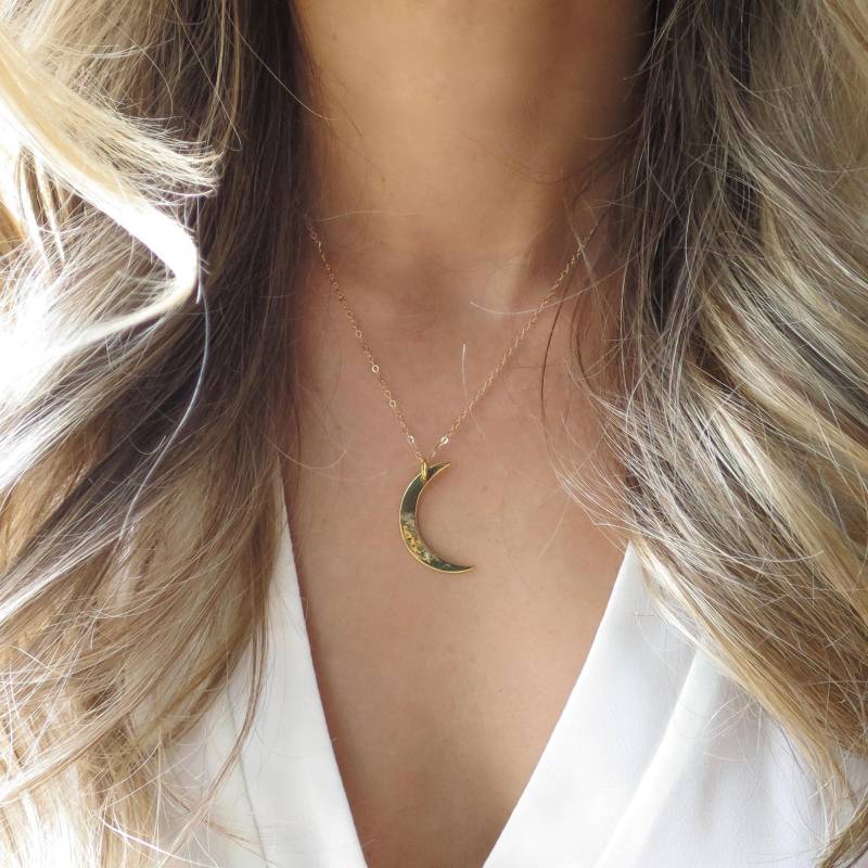 Gold Halbmond Halskette, Mond, Halbmond, Große Glänzend Zierliche von LandonLacey