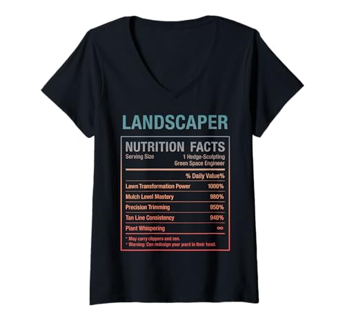 Damen Landschaftsgärtner T-Shirt mit V-Ausschnitt von Landscaper Humor Tees & Gifts