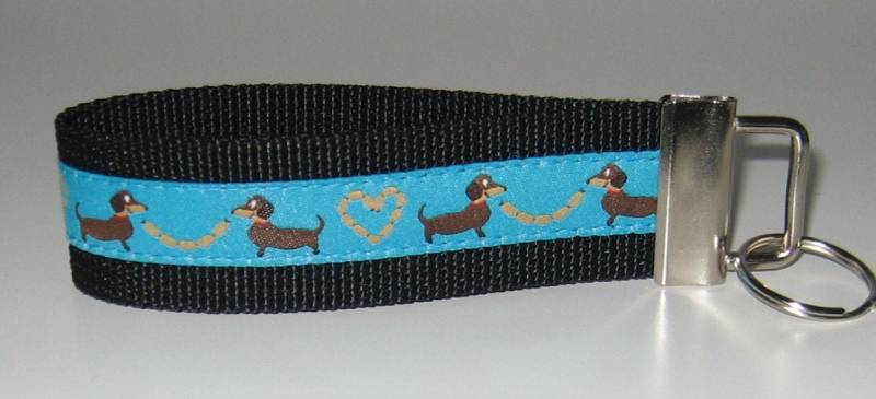 Schlüsselband Dackel Türkis Auf Schwarzem Gurtband Anhänger Alltagsheld Freund von Landwerke