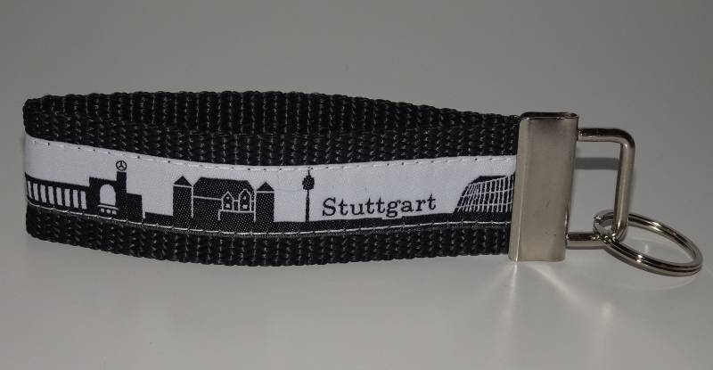 Skyline Stuttgart Schlüsselband Skyline Grau Schwarz Rot von Landwerke