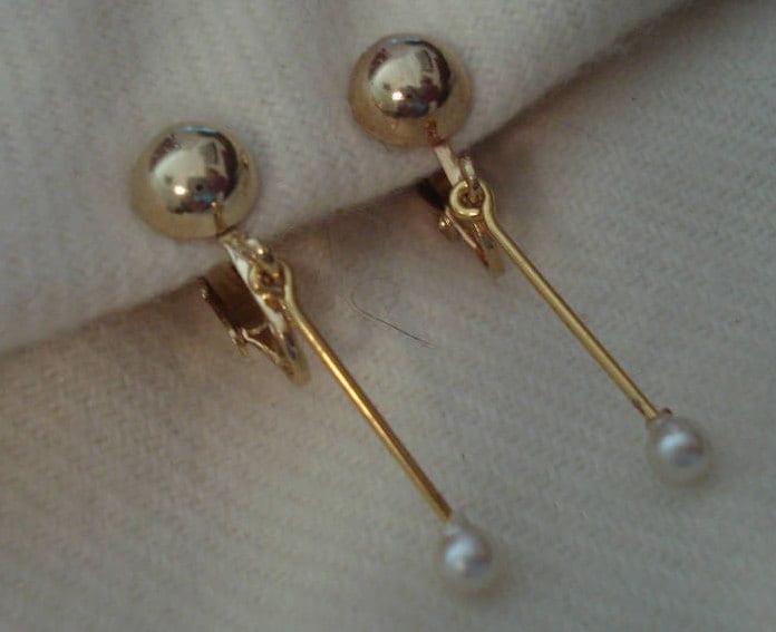 Vintage Primavera Perlen Auf Stöcken Nie Getragen Top Qualität Ohrclips Edel Bequem #602 von LangleysCreations