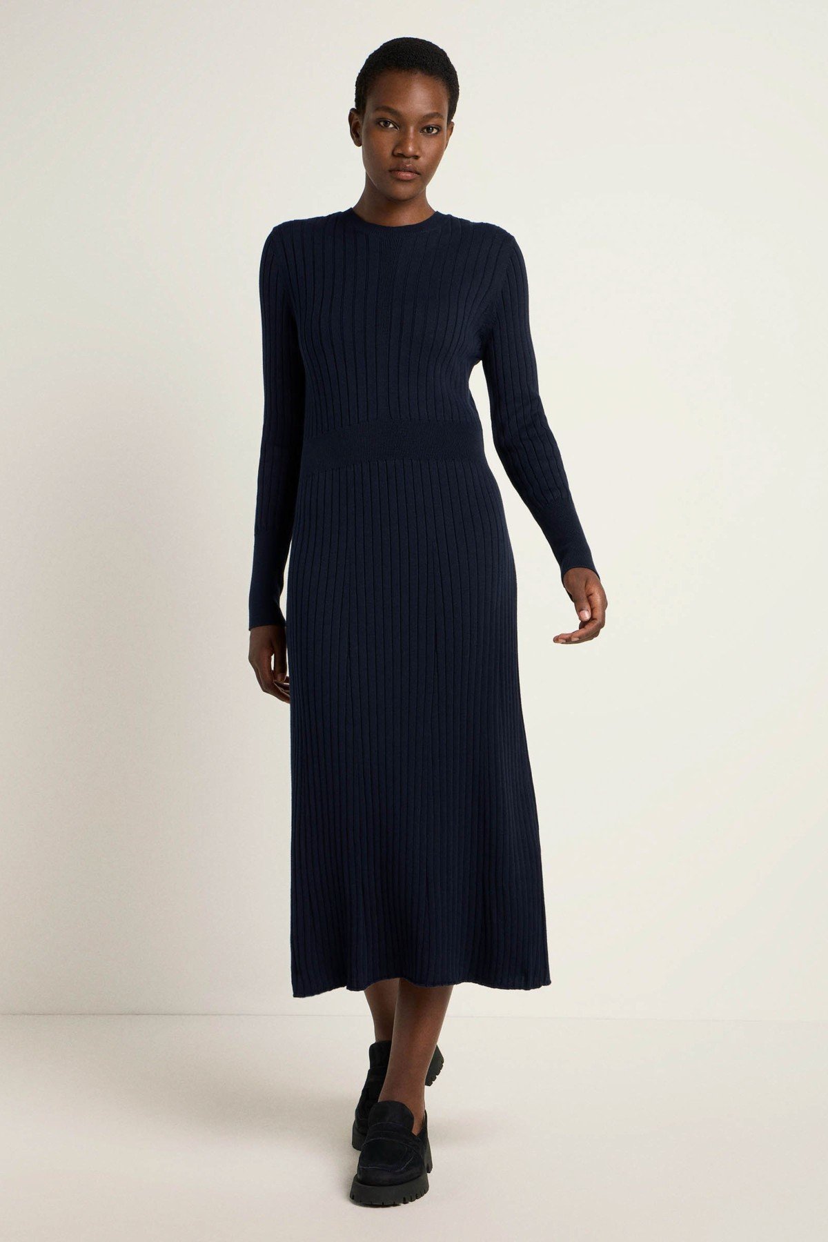 Strickkleid Blau von Lanius