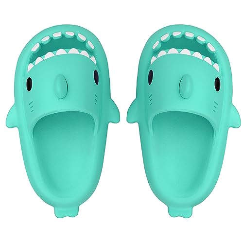 Lanivic Jungen Mädchen Hai Dusch und Badeschuhe Lustig Sommer Hausschuhe Rutschfeste Pantoletten Kinder Badelatschen Strand Shark Slippers von Lanivic