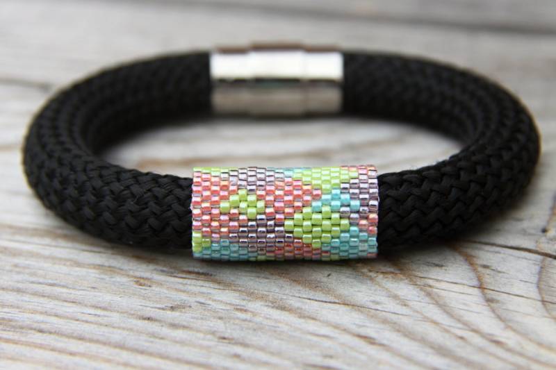 Kletterseil Armband Glasperlen, Edelstahl Verschluss von LannoCorda