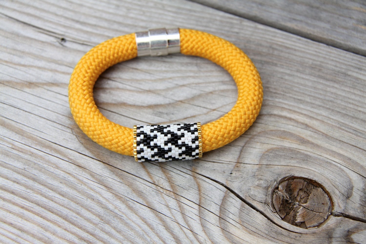 Kletterseil-Armband Glasperlen, Silberverschluss, Handgefertigt in Europa Kletterseil-Armband Glasperlen, Silberverschluss, Handgefertigt in Europa von LannoCorda