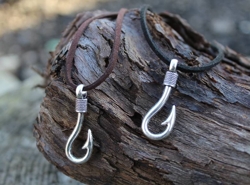 Lederangelhaken Kette Schwarz Braun Schmuck von Lapapya