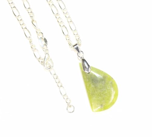 LapeaceLazuli Jade Anhänger - Schmuck - Halskette - Edelstein - aus echte Grüne Jade LapeaceLazuli Jade Anhänger - Schmuck - Halskette - Edelstein - aus echte Grüne Jade von LapeaceLazuli