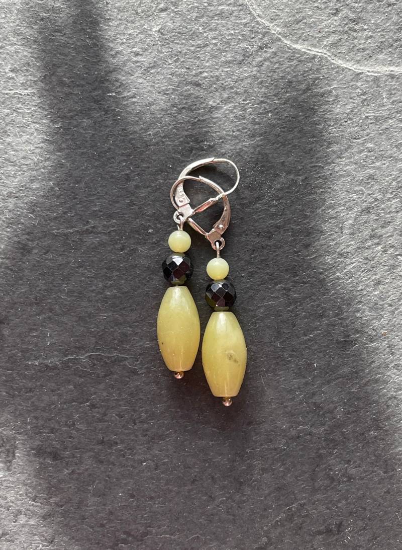 Peruserpentin-Hämatit Hängeohrringe von LapidariumWierer