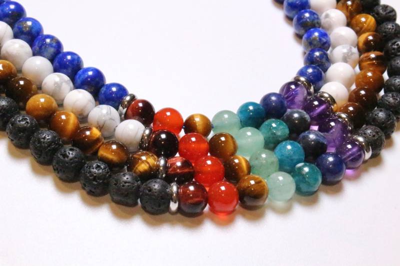 7 Chakra Halskette Mit 6 Mm Naturperle/Lapislazuli Howlith Lavastein Tigerauge von Lapierreauchoix