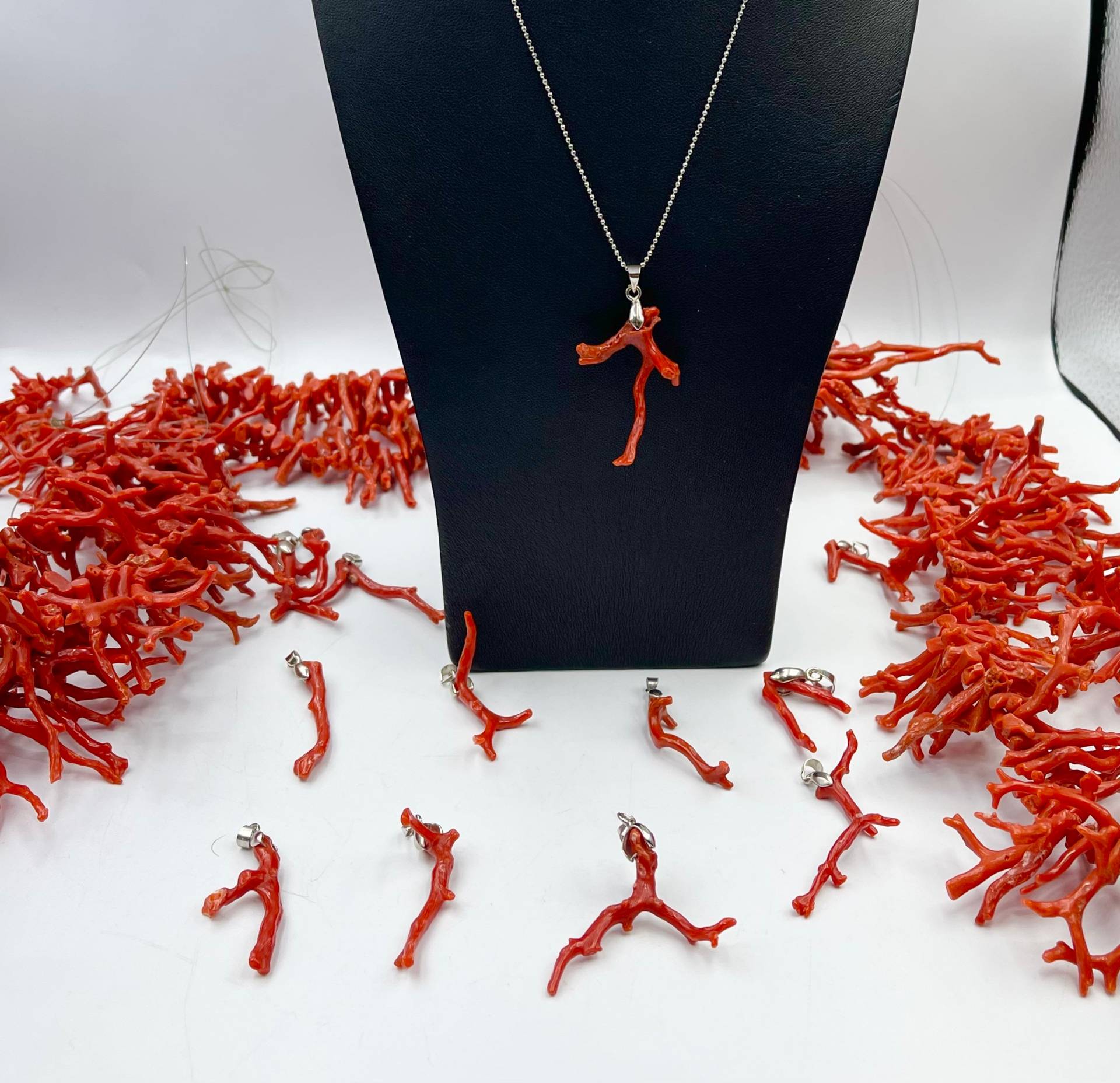 1 Stück Rote Koralle Anhänger 100% Natürliche 18" Halskette Echte Italien Ein Für Männer Und Frauen Zweige von LapisBkk