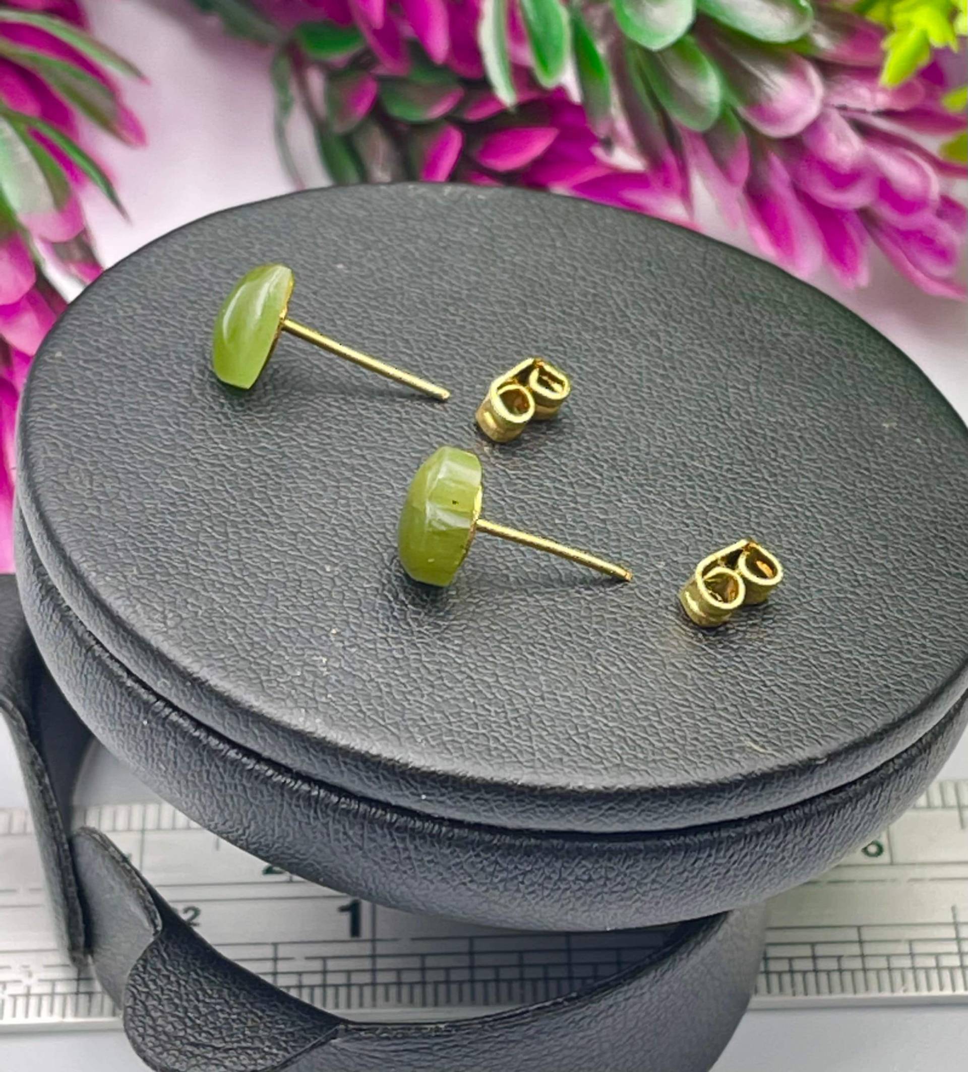 Natur Herz Nephrit Jade Ohrring Grüne Aaa Qualität Schmuck Hochwertige Ohrringe Natur Herz Nephrit Jade Ohrring Grüne Aaa Qualität Schmuck Hochwertige Ohrringe von LapisBkk