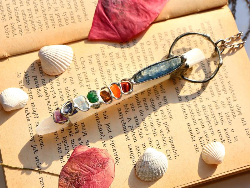 Crystal Quartz Point Halskette, Quarz Halskette von LapisGlassArt