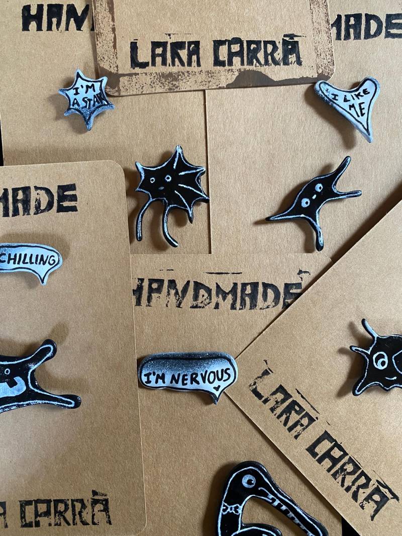 Alien/Monsterpins - Welcher Ist Am Schrägsten? Alien/Monsterpins - Welcher Ist Am Schrägsten? von LaraCarraArt