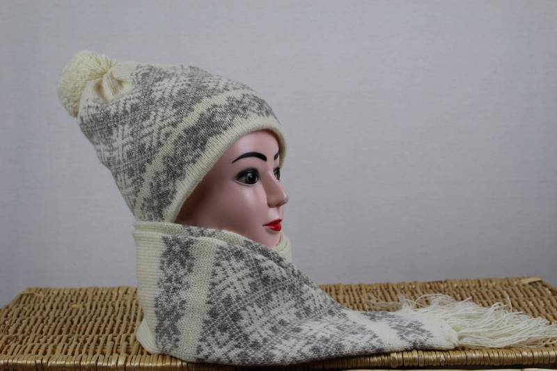 Wollmütze Und Schal Im Set Norweger Knit Snowflake von LaraKnitStudio