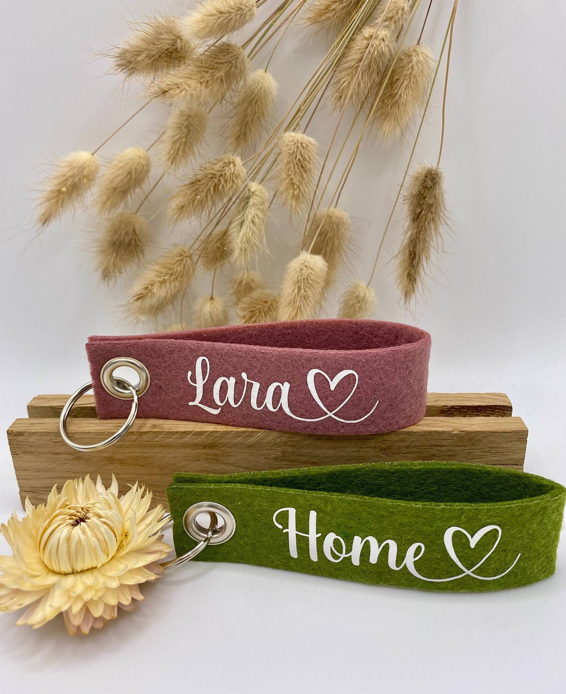 Personalisierter Filz-Schlüsselanhänger Mit Namen | Individuelles Schlüsselband Namensanhänger Geburtstagsgeschenk von LarasLovelyLife