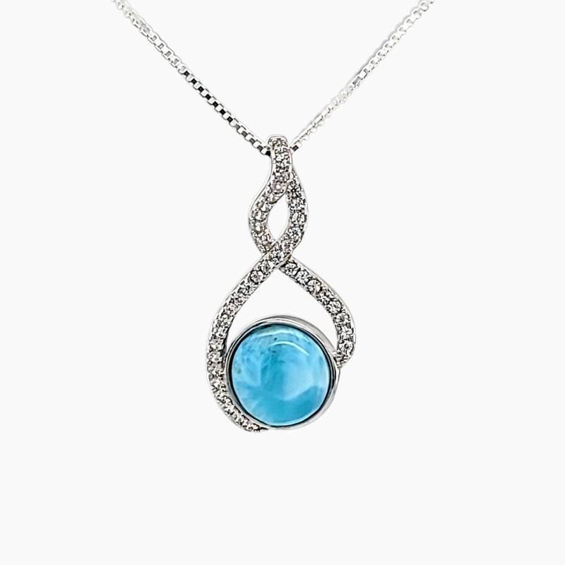 Facettierte Larimar 10mm Halskette Mit Weißen Saphiren Akzent .925 Sterlingsilber Facettierte Larimar 10mm Halskette Mit Weißen Saphiren Akzent .925 Sterlingsilber von Larimar925