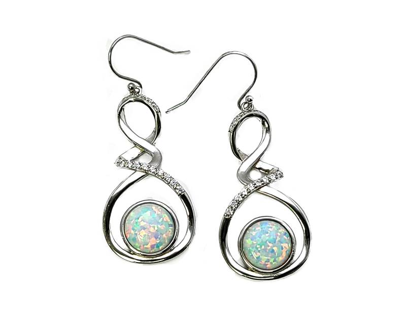 Feueropal 10 Mm Cabochon-Tropfen-Ohrhänger. .925 Sterling Silber Feueropal 10 Mm Cabochon-Tropfen-Ohrhänger. .925 Sterling Silber von Larimar925