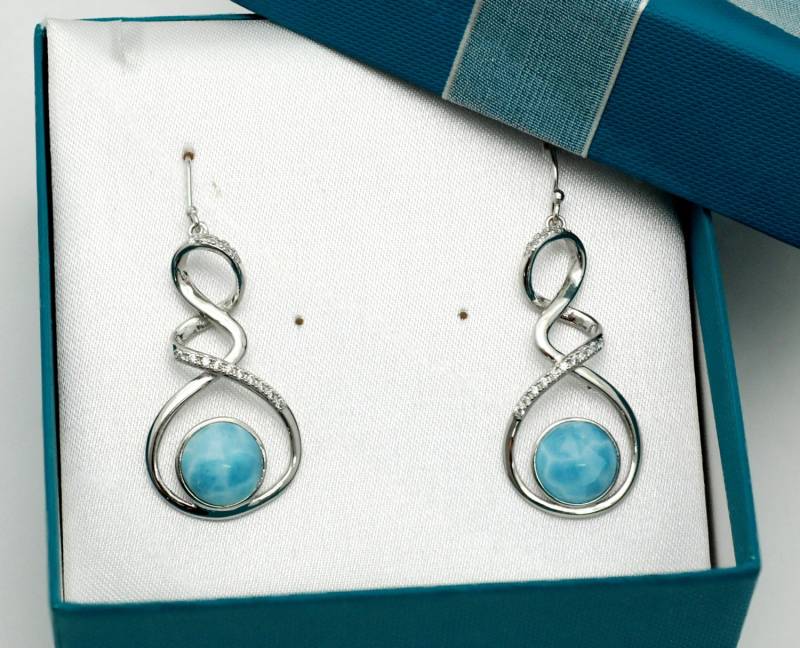 Larimar 10mm Aaa Qualität | Schön Blau Weißen Akzenten Saphir Ohrringe.925 Sterlingsilber Larimar 10mm Aaa Qualität | Schön Blau Weißen Akzenten Saphir Ohrringe.925 Sterlingsilber von Larimar925