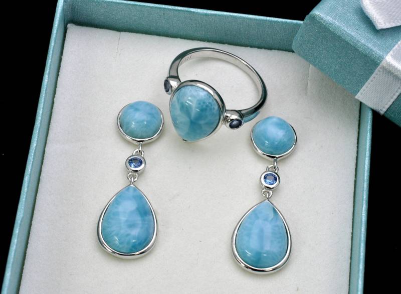 Larimar Aaa Premium Qualität Ring Und Ohrringe Set. .925 Sterlingsilber Larimar Aaa Premium Qualität Ring Und Ohrringe Set. .925 Sterlingsilber von Larimar925