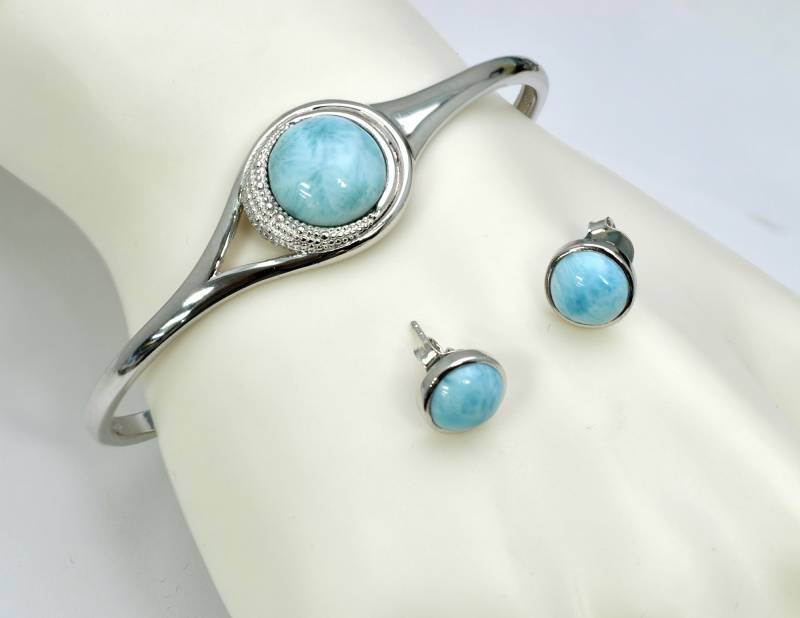 Larimar Aaa Qualität 12mm Manschette Armband & 8mm Ohrstecker.925 Sterling Silber Larimar Aaa Qualität 12mm Manschette Armband & 8mm Ohrstecker.925 Sterling Silber von Larimar925