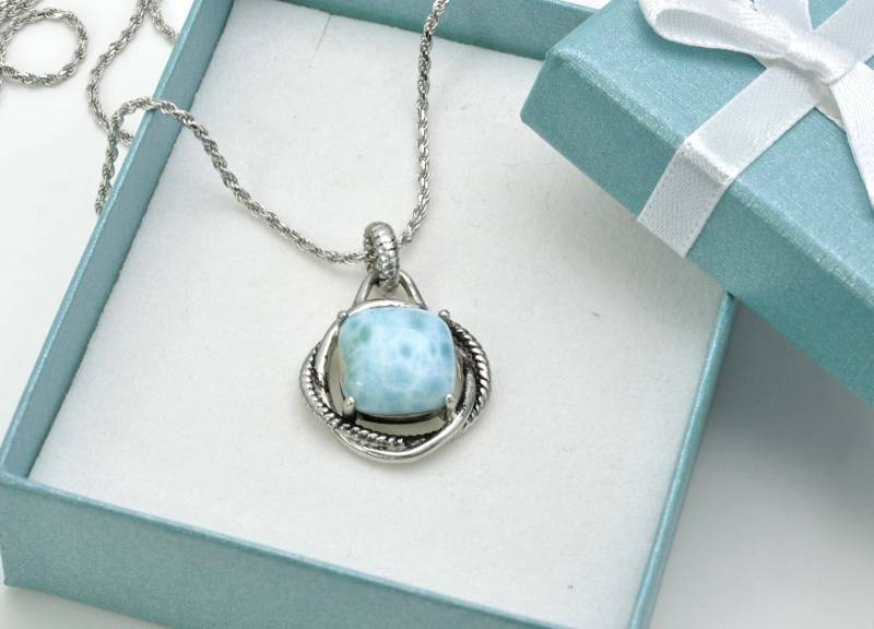 Larimar Cabochon 14mm Atemberaubenden Infinity Kette, Oxidiert 925 Sterling Silber Larimar Cabochon 14mm Atemberaubenden Infinity Kette, Oxidiert 925 Sterling Silber von Larimar925
