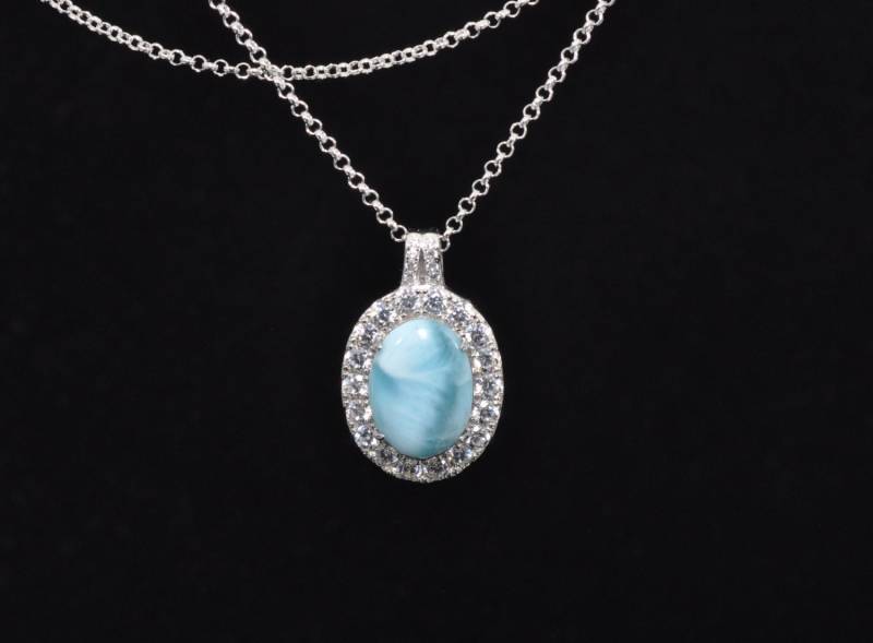 Natürliche Larimar 10 Karat | 10 X 14 Mm Cabochon Halskette | Neuer Stil.925 Sterling Silber Natürliche Larimar 10 Karat | 10 X 14 Mm Cabochon Halskette | Neuer Stil.925 Sterling Silber von Larimar925