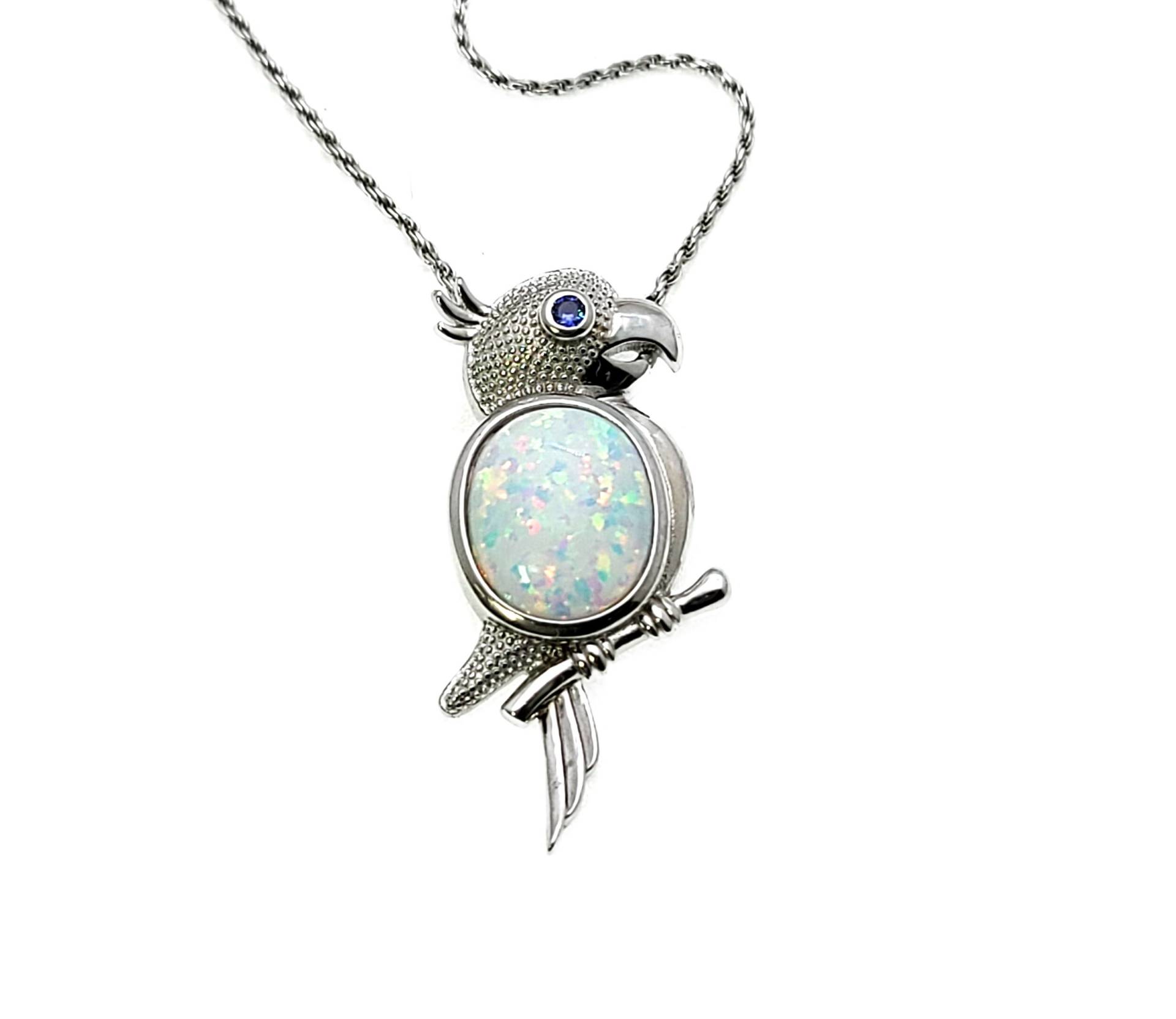 Weiße Opal Punta Cana 12 X 10mm Papagei Anhänger/Halskette von Larimar925