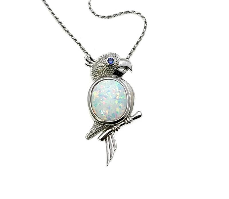 Weiße Opal Punta Cana 12 X 10mm Papagei Anhänger/Halskette von Larimar925