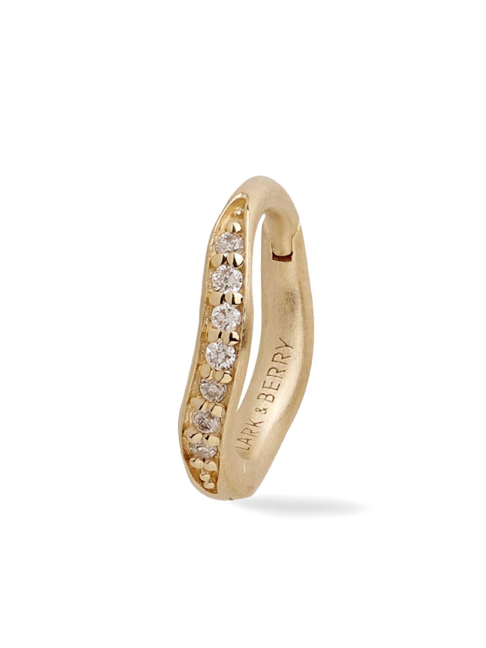 Lark & Berry 14kt Gelbgoldcreole mit Diamanten von Lark & Berry