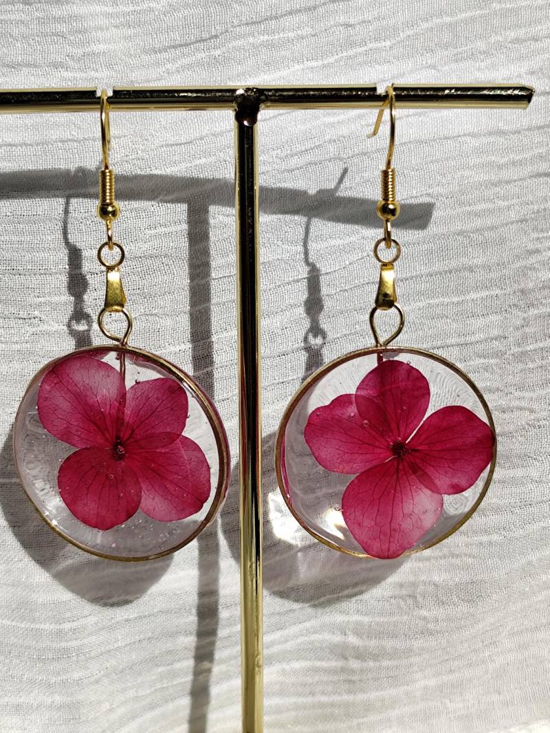 Ohrringe Mit Echten Hortensienblüten - Handgemacht Und Einzigartig Ohrringe Mit Echten Hortensienblüten - Handgemacht Und Einzigartig von Larkihandmade
