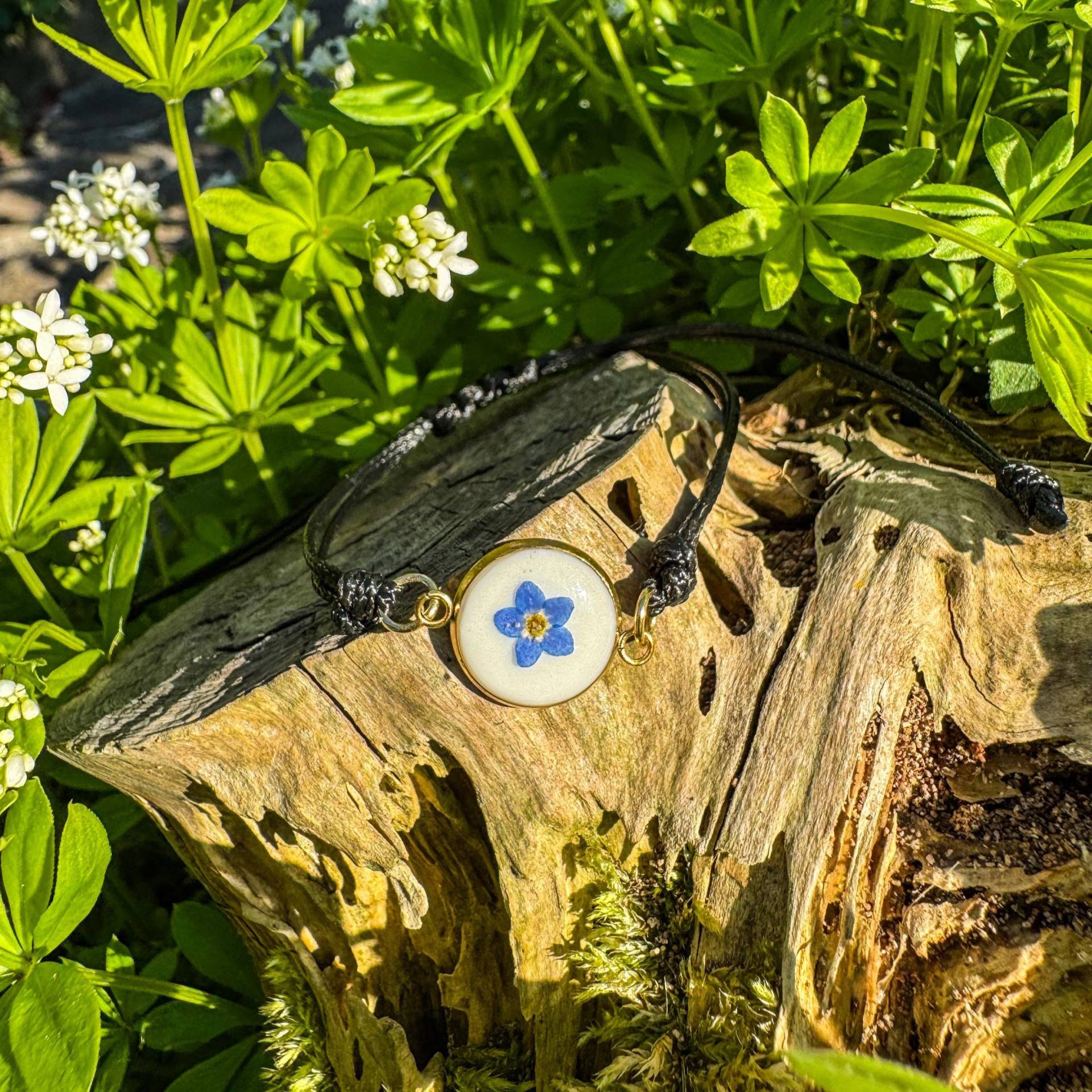 Vergissmeinnicht-Armband, Blumen-Armband, Blumen-Anhänger, Frühlingsblumen, Echte Blume, Getrocknete Blüte, Vergissmeinnicht Anhänger Vergissmeinnicht-Armband, Blumen-Armband, Blumen-Anhänger, Frühlingsblumen, Echte Blume, Getrocknete Blüte, Vergissmeinnicht Anhänger von LarrysMottenkiste