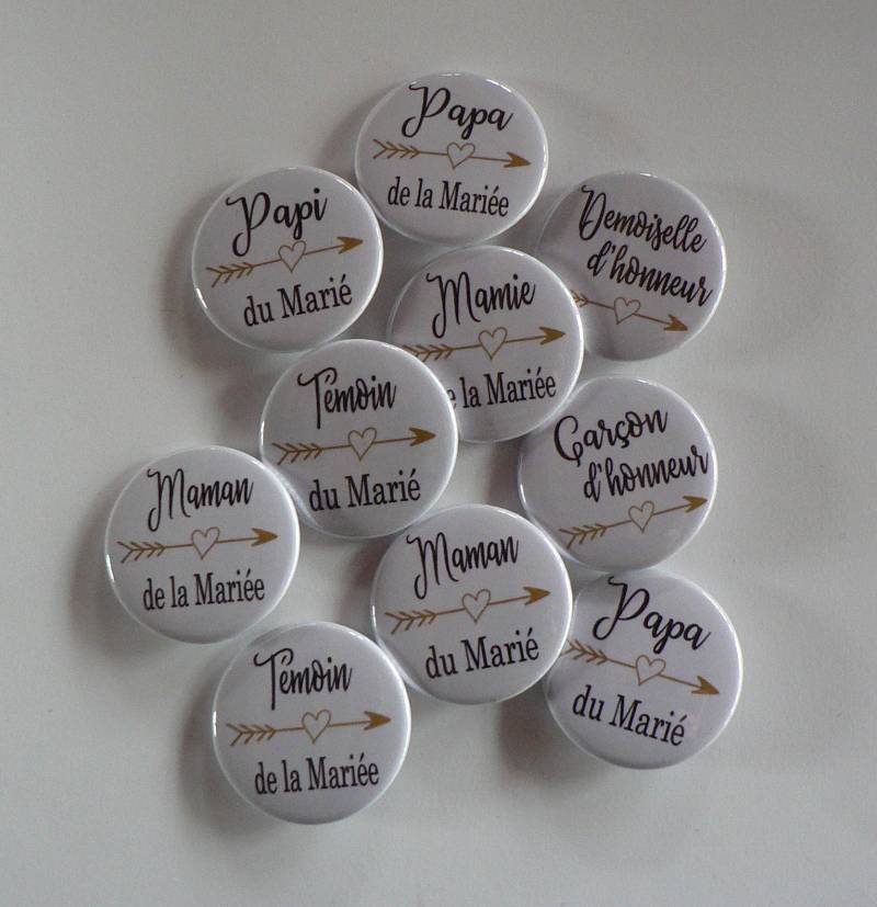 Hochzeitsabzeichen Gäste Zeugen Familie Der Braut Und Des Bräutigams Goldpfeil Hochzeitsabzeichen Gäste Zeugen Familie Der Braut Und Des Bräutigams Goldpfeil von LartisAnneBoutique